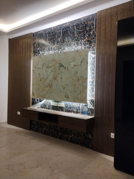 Willy's Furniture world interior designer